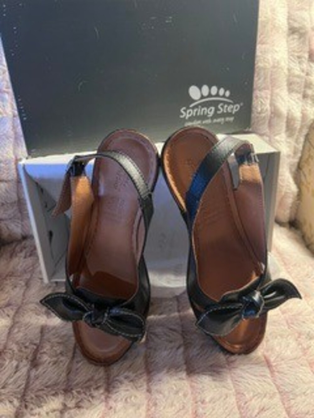Spring Step Women's Slingback Sandals Black Leather Bow Detail